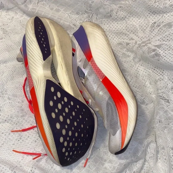 Saucony Women's Athletic Shoes with hot orange/pink and Purple Highlights - Picture 6 of 7